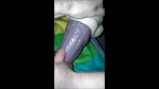 Experiente milf sexy ensina Seus Filhos um vídeo pornô bem gostoso Um beijo